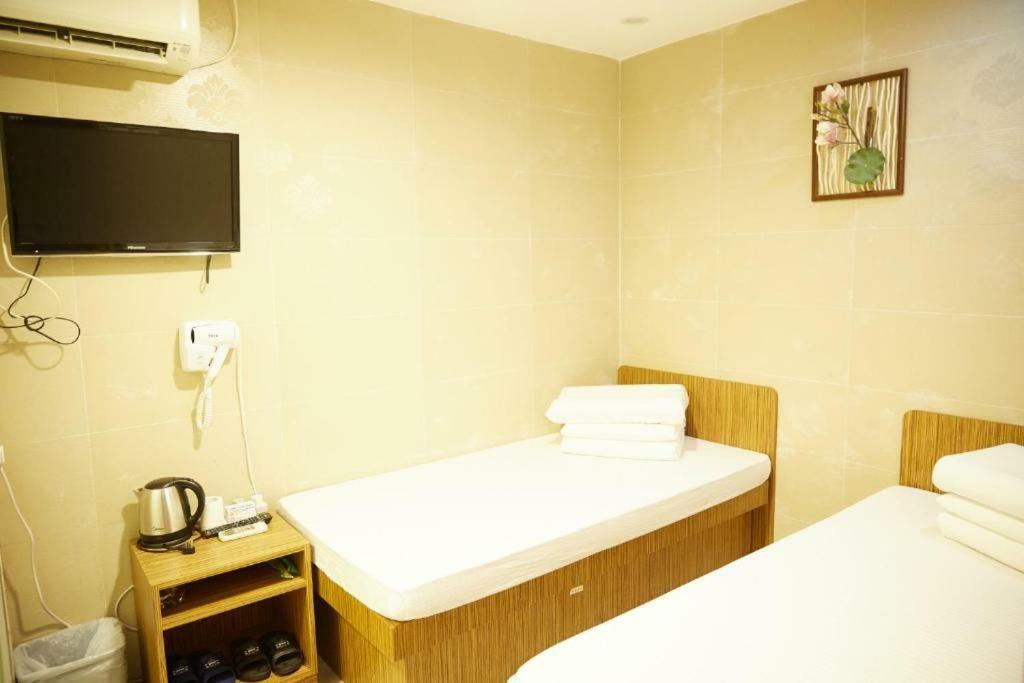 Kam Fu Guesthouse Kowloon  Dış mekan fotoğraf